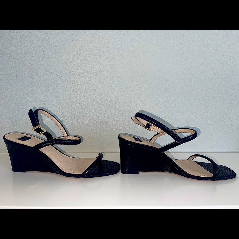 NEW! Louise Et Cie Lo-Quinley Wedge Sandals Size 8.5M  Black snake